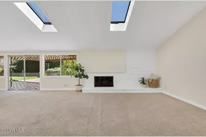 1016 Saxon Place, Thousand Oaks, CA 91360 - Photo 6