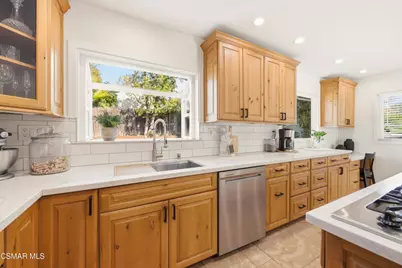 1289 El Monte Drive, Thousand Oaks, CA 91362 - Photo 18
