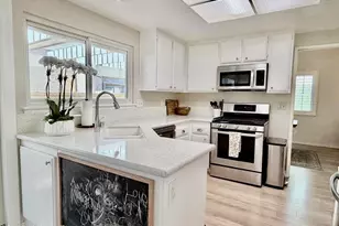 323 Sprucewood Ave, Oak Park, CA 91377 - Photo 10