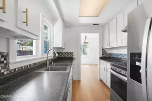 1657 Navarro Ave, Pasadena, CA 91103 - Photo 6