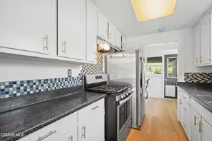 1657 Navarro Ave, Pasadena, CA 91103 - Photo 4