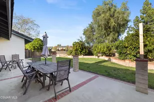 2407 Elizondo Ave, Simi Valley, CA 93065 - Photo 20