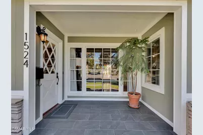 1524 W Riverside Drive, Burbank, CA 91506 - Photo 8