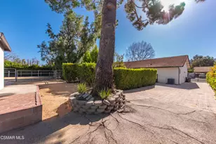 1625 Rambling Rd, Simi Valley, CA 93065 - Photo 90