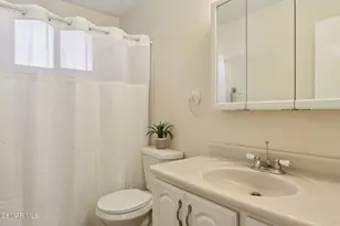 12745 Muscatine St, Pacoima, CA 91331 - Photo 20