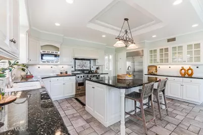 637 Bluegrass Street, Simi Valley, CA 93065 - Photo 24