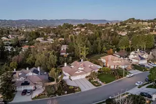 637 Bluegrass St, Simi Valley, CA 93065 - Photo 48