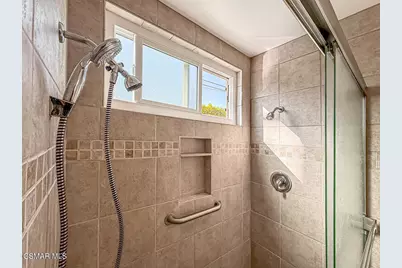 253 Reddington Court, Camarillo, CA 93010 - Photo 30