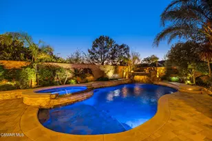 13148 Bent Grass Pl, Moorpark, CA 93021 - Photo 2