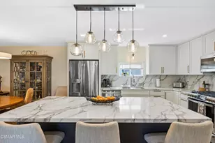 120 Apache Ave, Thousand Oaks, CA 91362 - Photo 20