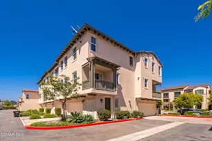 586 Pioneer St, Camarillo, CA 93010 - Photo 2