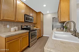 1234 Landsburn Cir, Westlake Village, CA 91361 - Photo 4