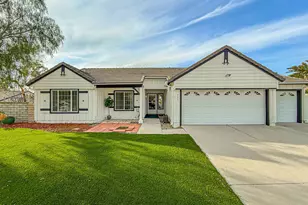 221 Hazelridge Ct, Simi Valley, CA 93065 - Photo 4