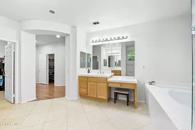 4305 Crabapple Court, Moorpark, CA 93021 - Photo 28