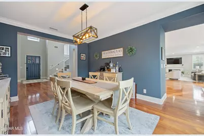 1101 Via Hispano, Newbury Park, CA 91320 - Photo 12