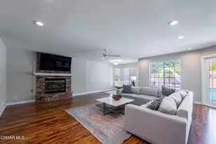 2397 Laurelpark Ct, Thousand Oaks, CA 91362 - Photo 10