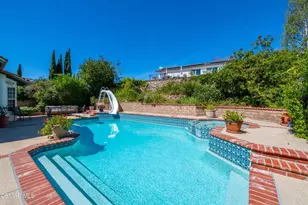 2397 Laurelpark Ct, Thousand Oaks, CA 91362 - Photo 32