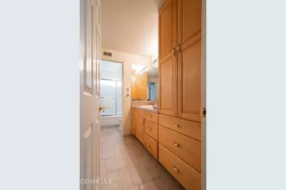 2362 Medina Avenue, Simi Valley, CA 93063 - Photo 34