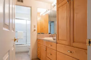 2362 Medina Ave, Simi Valley, CA 93063 - Photo 34