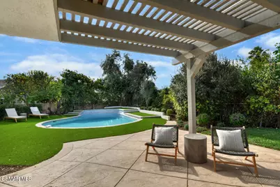 136 Erten Street, Thousand Oaks, CA 91360 - Photo 60