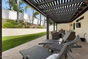 260 Greenmeadow Dr, Thousand Oaks, CA 91320 - Photo 42