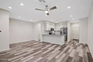 105 Red Brick Dr, Simi Valley, CA 93065 - Photo 2