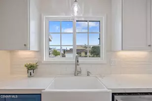 7055 Park Manor Ave, North Hollywood, CA 91605 - Photo 18