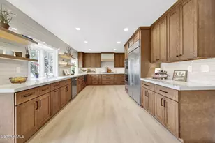 1154 La Jolla Dr, Thousand Oaks, CA 91362 - Photo 14