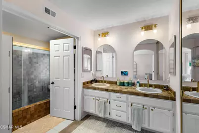 2110 Laurelwood Drive, Thousand Oaks, CA 91362 - Photo 24