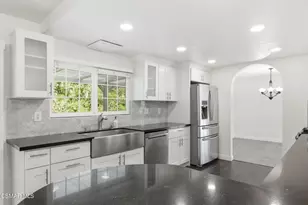 6058 Hedgewall Dr, Westlake Village, CA 91362 - Photo 10