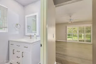 6058 Hedgewall Dr, Westlake Village, CA 91362 - Photo 24