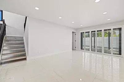 20500 Blairmoore Street, Chatsworth, CA 91311 - Photo 16