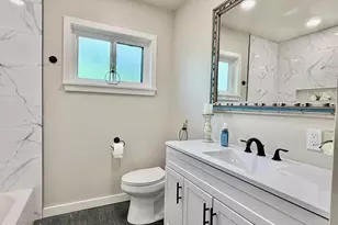 7092 Harmon Dr, Ventura, CA 93003 - Photo 10