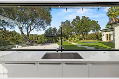 911 Vivian Circle, Newbury Park, CA 91320 - Photo 20