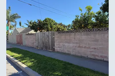 400 Frances Street, Ventura, CA 93003 - Photo 30