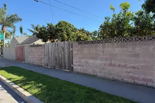 400 Frances St, Ventura, CA 93003 - Photo 30