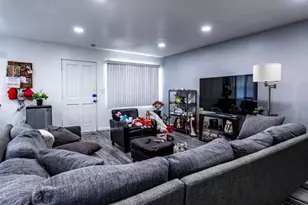 1163 Ventura St, Fillmore, CA 93015 - Photo 8