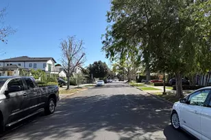 2123 Greenfield Ave, Los Angeles, CA 90025 - Photo 8