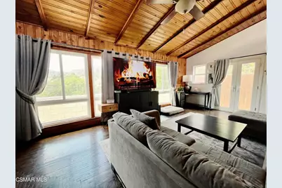 9333 Rowell Avenue, Chatsworth, CA 91311 - Photo 10