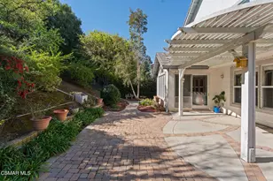 1775 Red Robin Pl, Newbury Park, CA 91320 - Photo 44