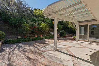 1775 Red Robin Place, Newbury Park, CA 91320 - Photo 42