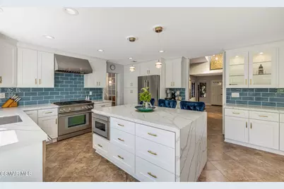12610 Hillside Drive, Moorpark, CA 93021 - Photo 16