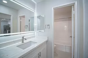 5460 White Oak Ave, Encino, CA 91316 - Photo 10