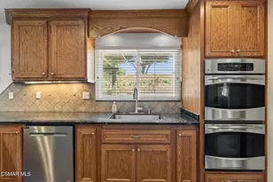 6435 Hazel Cir, Simi Valley, CA 93063 - Photo 22