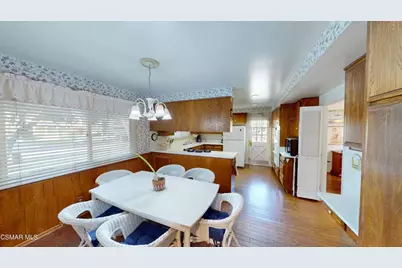 10900 Des Moines Avenue, Porter Ranch, CA 91326 - Photo 16