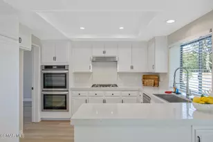 2026 Stonehill Cir, Thousand Oaks, CA 91360 - Photo 18