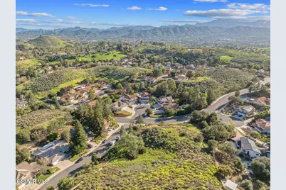 2026 Stonehill Circle, Thousand Oaks, CA 91360 - Photo 48