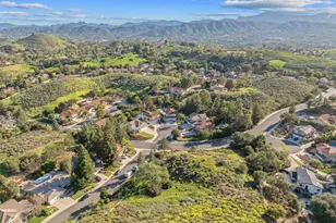 2026 Stonehill Cir, Thousand Oaks, CA 91360 - Photo 48