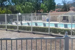 4819 La Rosa Dr, Oak Park, CA 91377 - Photo 6