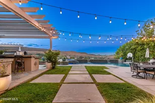 457 Vineyard Dr, Simi Valley, CA 93065 - Photo 4